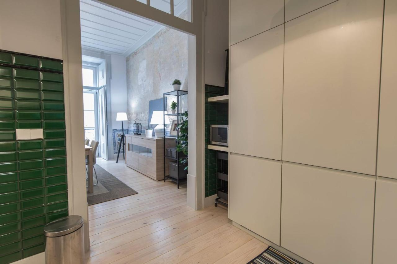 Lovelystay - 3 Bedroom Downtown Wonderwall Lisbon Exterior photo